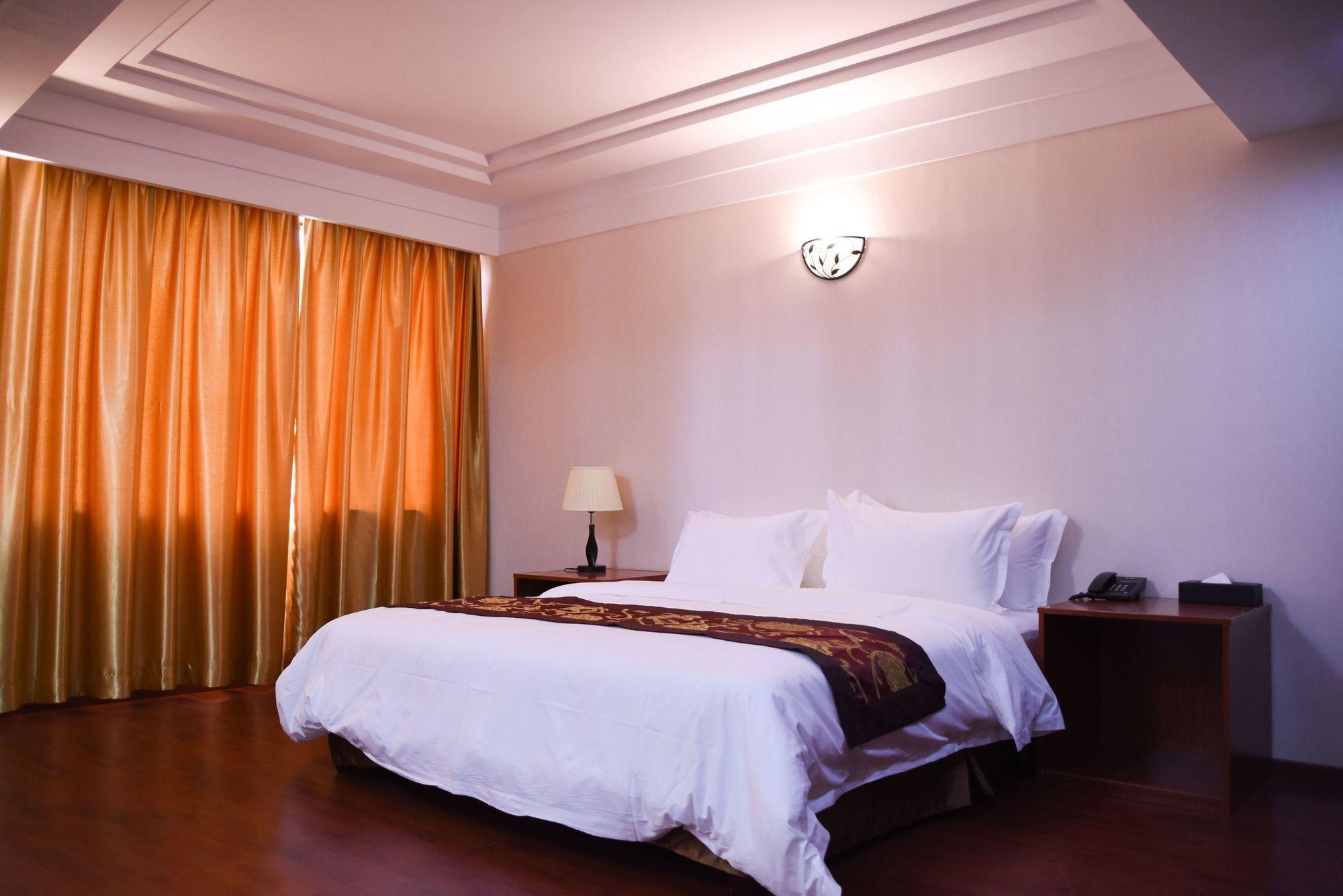 Beilingju Hotel Shenzhen Exterior photo