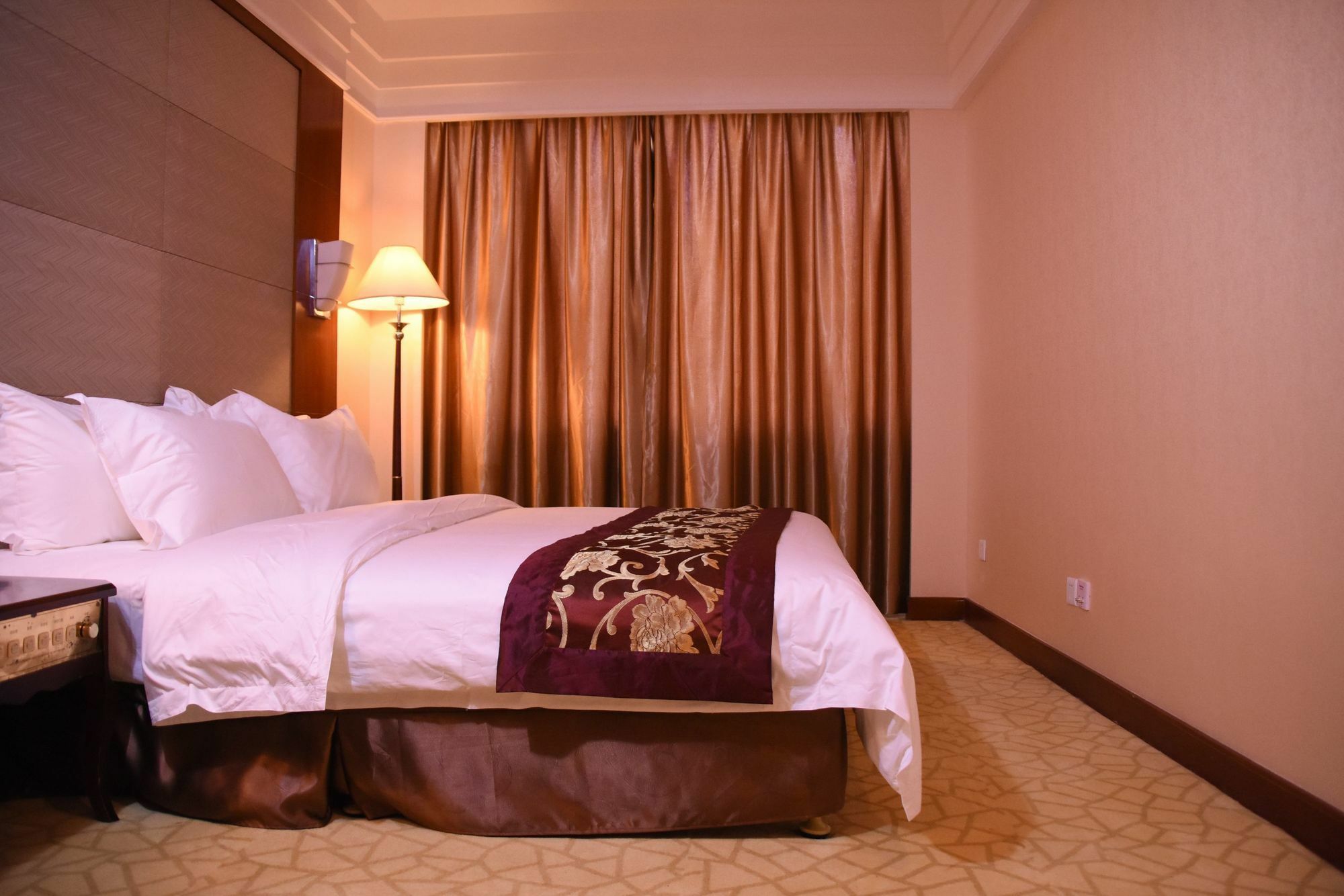 Beilingju Hotel Shenzhen Exterior photo